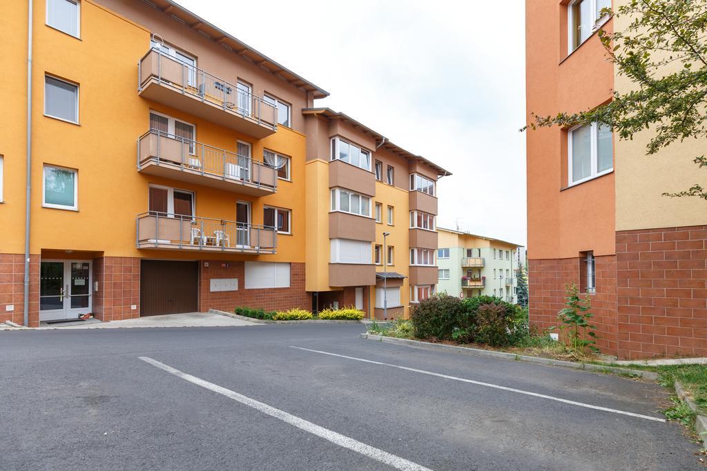 Modern Apartment With 2 Bedrooms Karlovy Vary Eksteriør billede