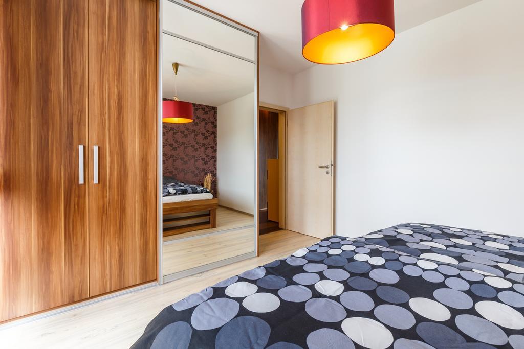 Modern Apartment With 2 Bedrooms Karlovy Vary Eksteriør billede