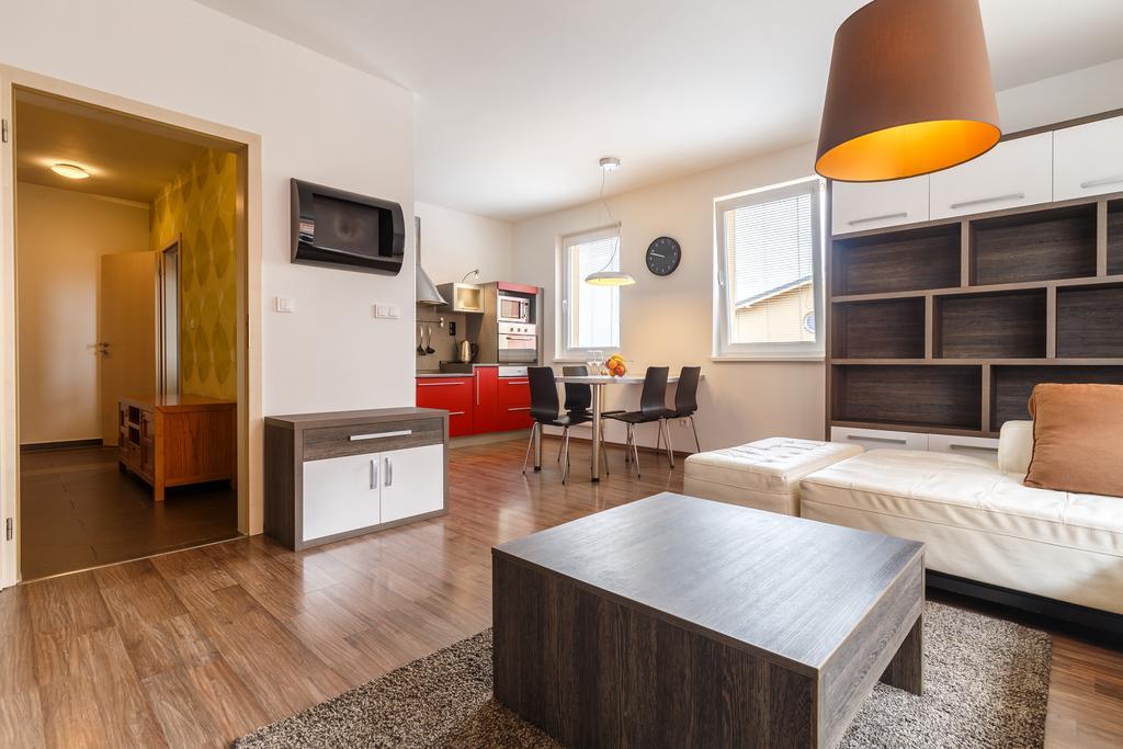 Modern Apartment With 2 Bedrooms Karlovy Vary Eksteriør billede