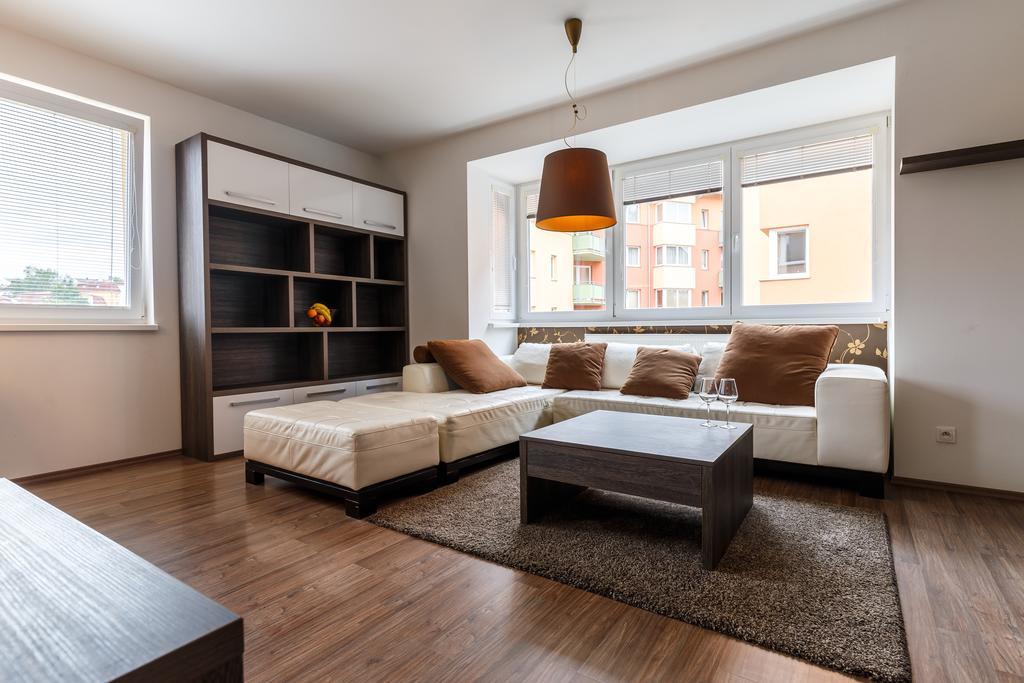 Modern Apartment With 2 Bedrooms Karlovy Vary Eksteriør billede